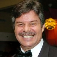 ROBERTO VIGOREAUX