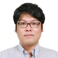 장진석