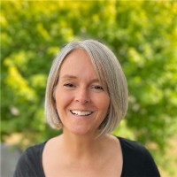 Suzanne Sanders