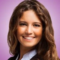 Elisabeth Holt