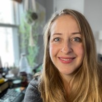 Suzanne Hansel
