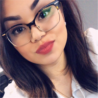 Gladys Espinoza