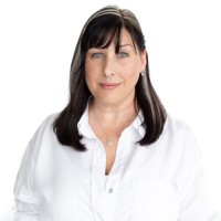Liz True