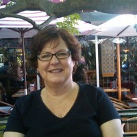 Susan Catlett