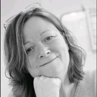 Laurence Charneau