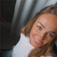 Larissa Smith