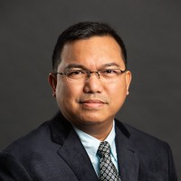 Lloyd Reyes, CET