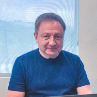 Gregory Yazhbin