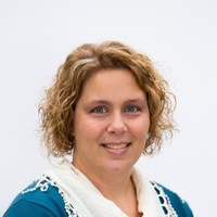 Suzanne Bennett