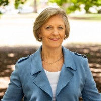 Elizabeth Blades-Hamilton