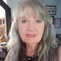Debra Lundquist