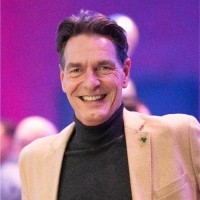 Leon Dekker