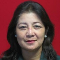 Glorina Valencia