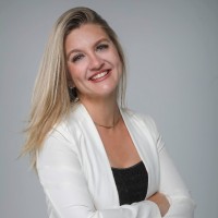 Della C.