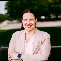 Lori White