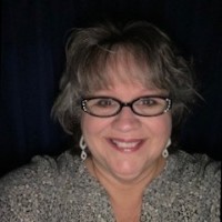 Vicki Lorenzen