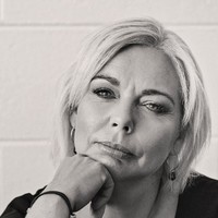 DEBBIE STAPLETON