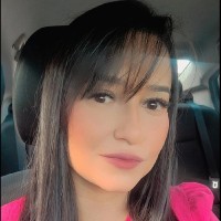 Nívia Luiza Ribeiro