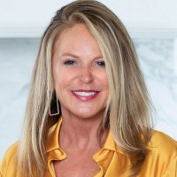 Jenny Maraghy Top Performing Real Estate Team