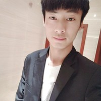 李炫博