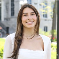 Gabby De Oliveira