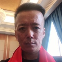 任世斌