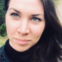 Camilla Låstbom