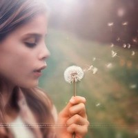 Hanane Ch