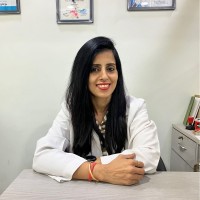 Dr Priyanka Tomer (PT)