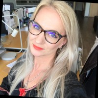 Fruzsina Tóth