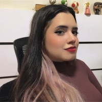 Júlia Teles