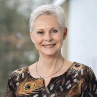 Monique Brewster-Le Nobel