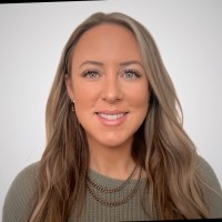 Pamela J Tomlinson