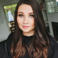 Elizabeth Oldfield
