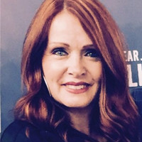 Laura Thompson