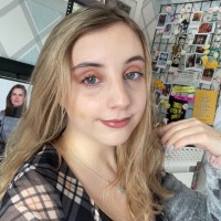 Maisy Jones