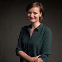 Tina Bakker