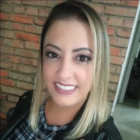 Ana Lucia Juliano
