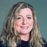 Laura Waters