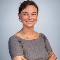 Claire Stoldt