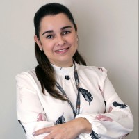 Liege Oliveira