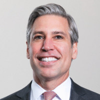 Chris Valerio, Cfa