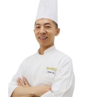 Zavier Lee
