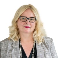Susan Carson  CFP CIM CIWM RIAC FCSI EPC
