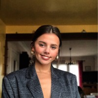 Valentine Weber