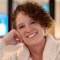 Julie Vest