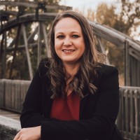 Amanda Coates