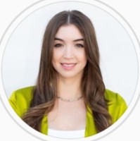 Lindsey Warner