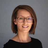 Dr. Natalie Kienzle