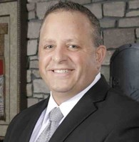 Robert Schau